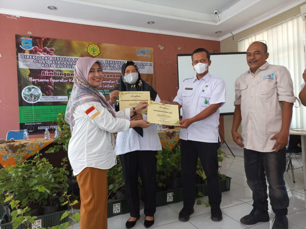 Bimtek Bertanam Anggur, Komunitas Anggur se tangerang Selatan banjir dukungan dari semua kalangan